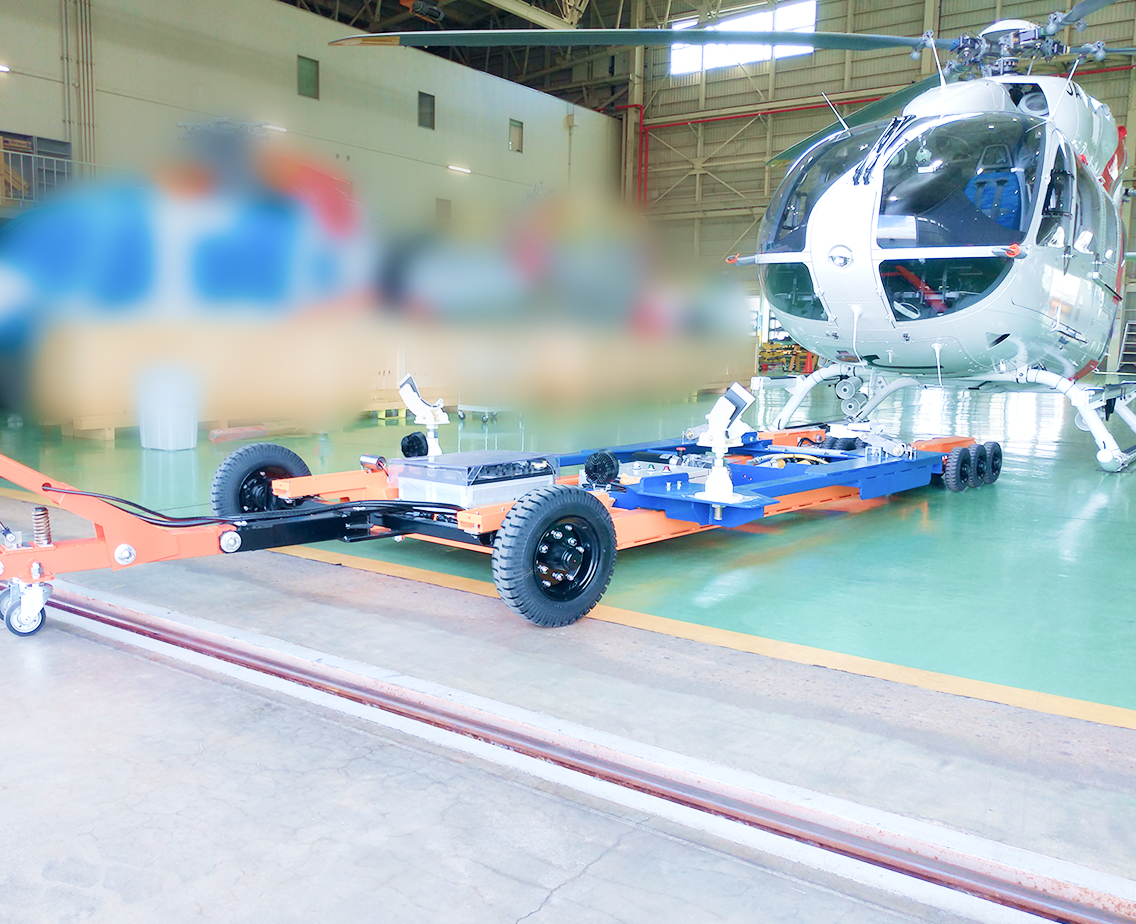 ヘリコプター用地上支援機材の写真