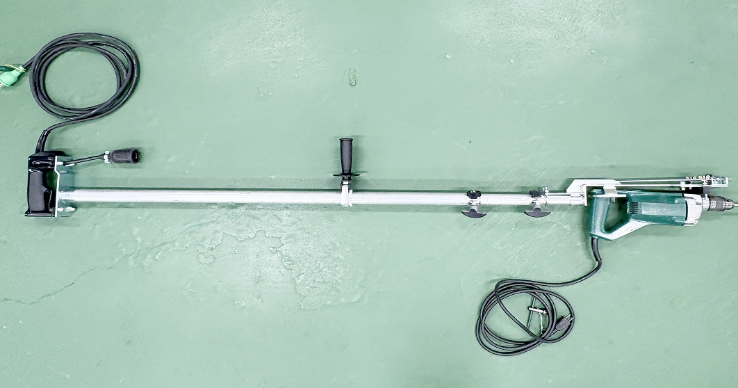 ヘリコプター用地上支援機材の写真